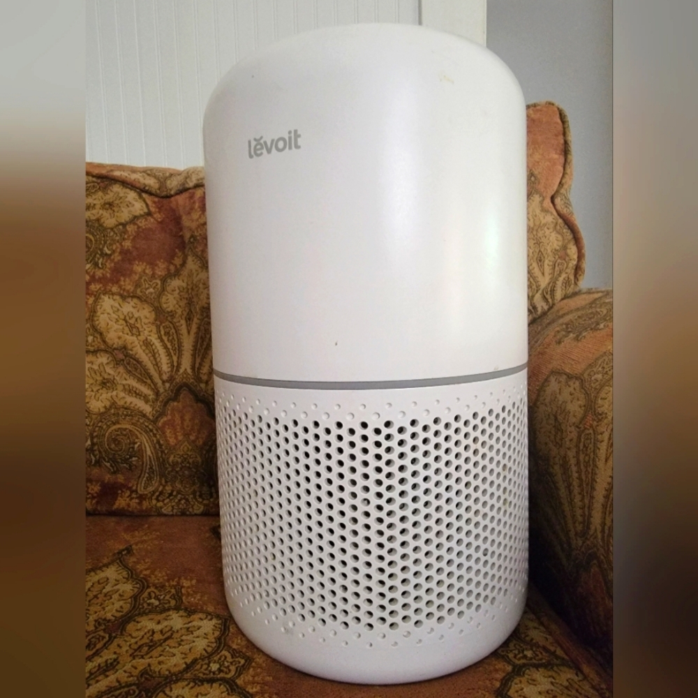 Levoit Core 300 Air Purifier - Breathe Easy!